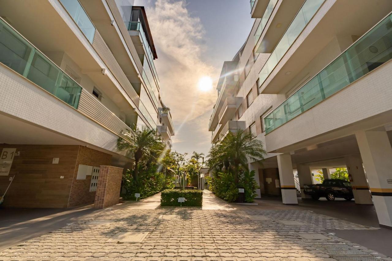 Varandas Do Atlantico - Apartamento Impecavel Em Condo Pe Na Areia 봄비나스 외부 사진